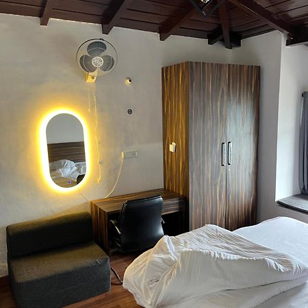 Himalayanblues Cottages&Stays Муктешвар Экстерьер фото