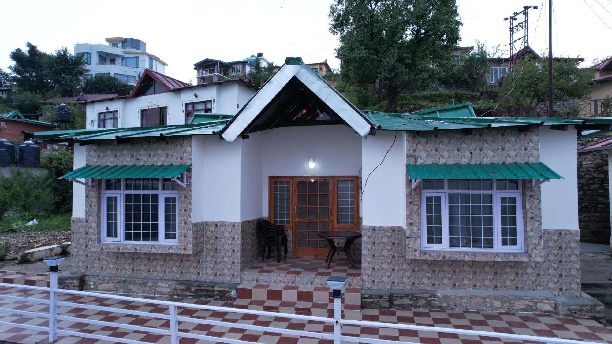 Himalayanblues Cottages&Stays Муктешвар Экстерьер фото